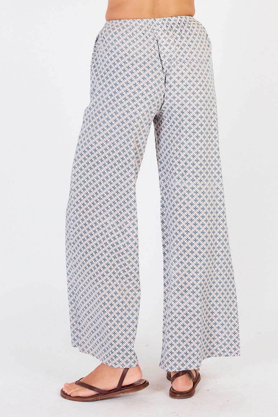 Aava Pant Pink
