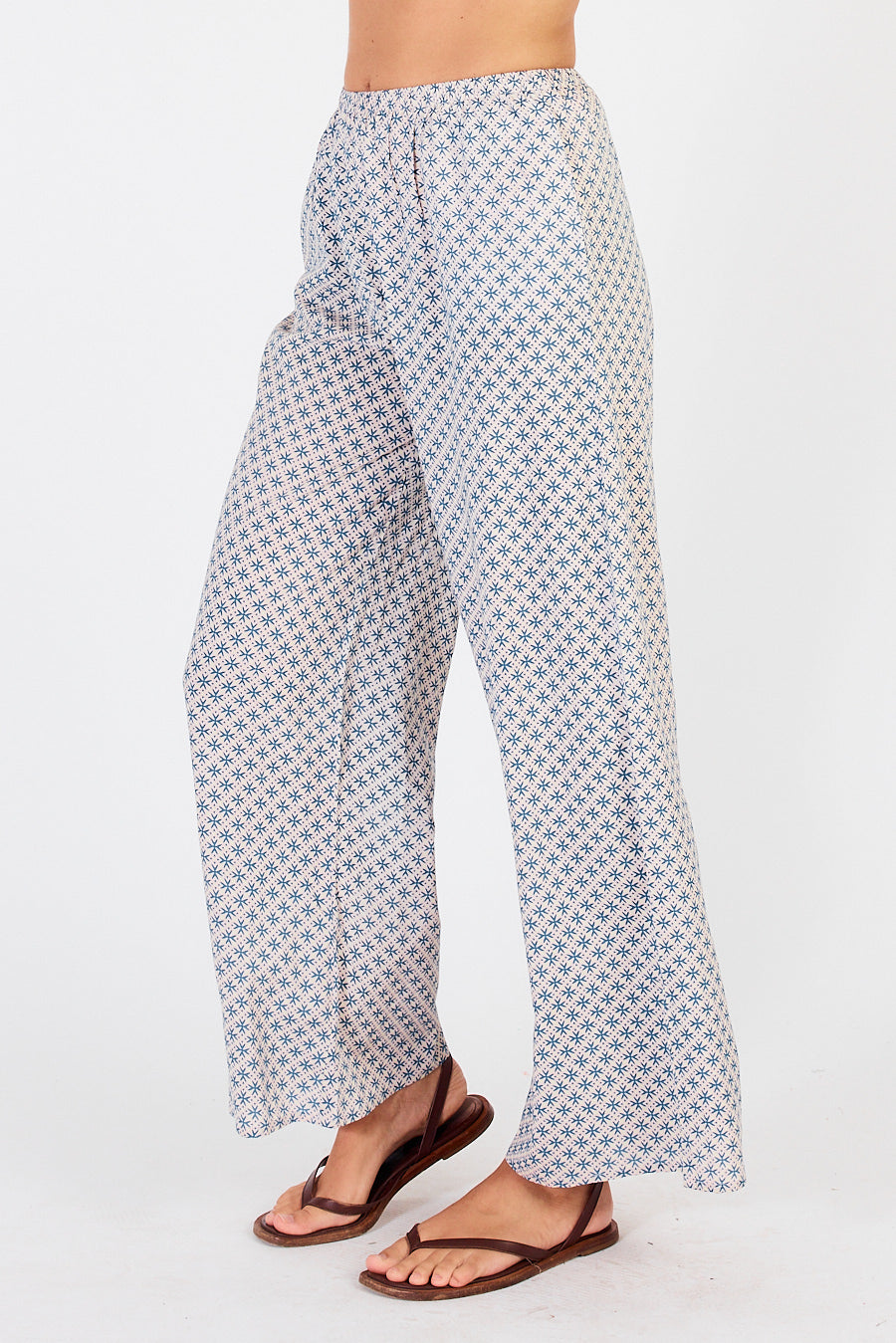 Aava Pant Pink