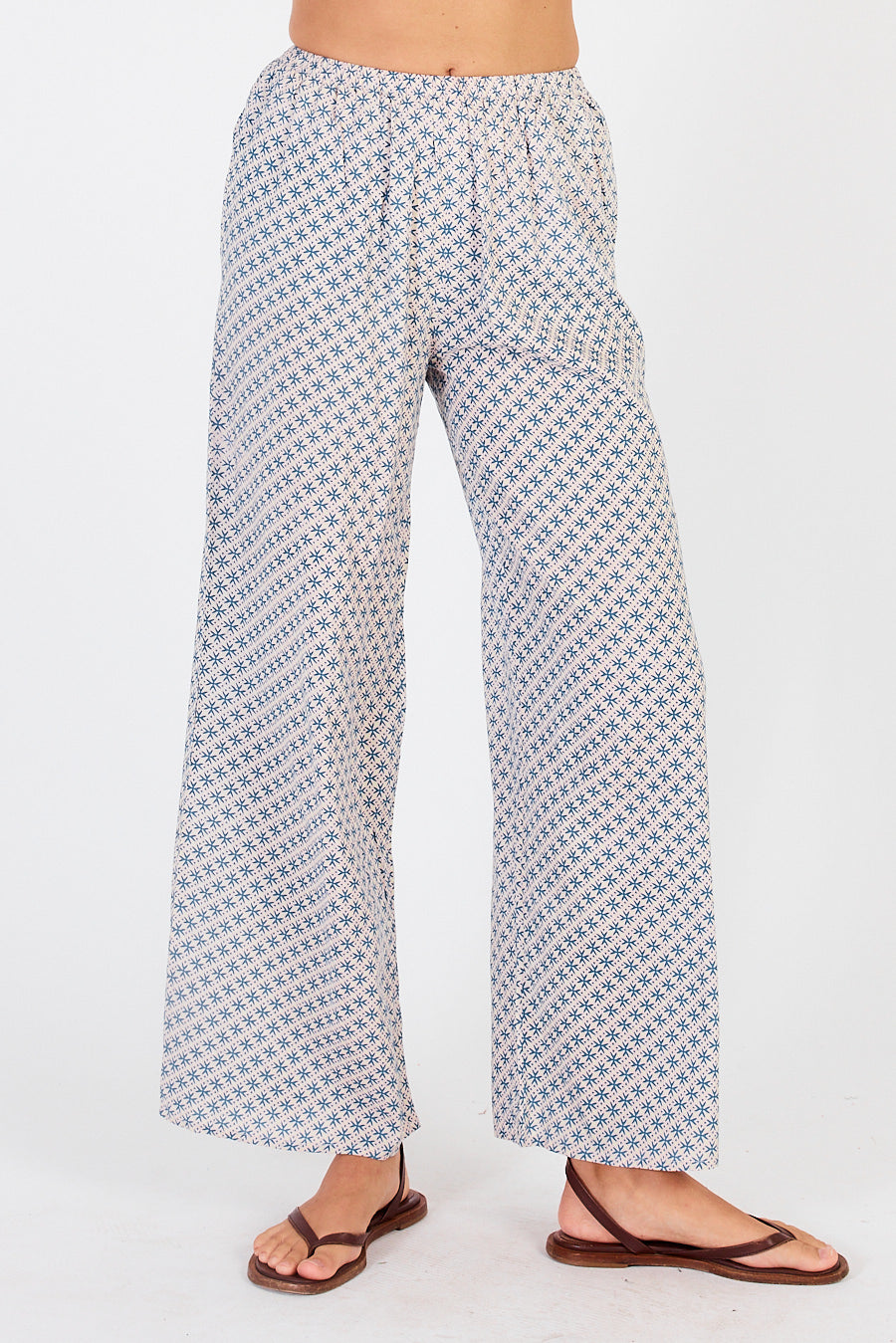 Aava Pant Pink