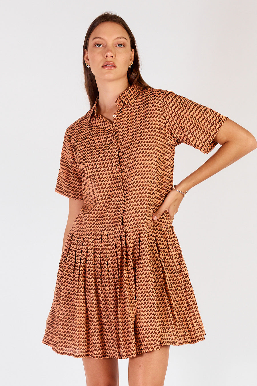 Torus Pleated Mini Chocolate